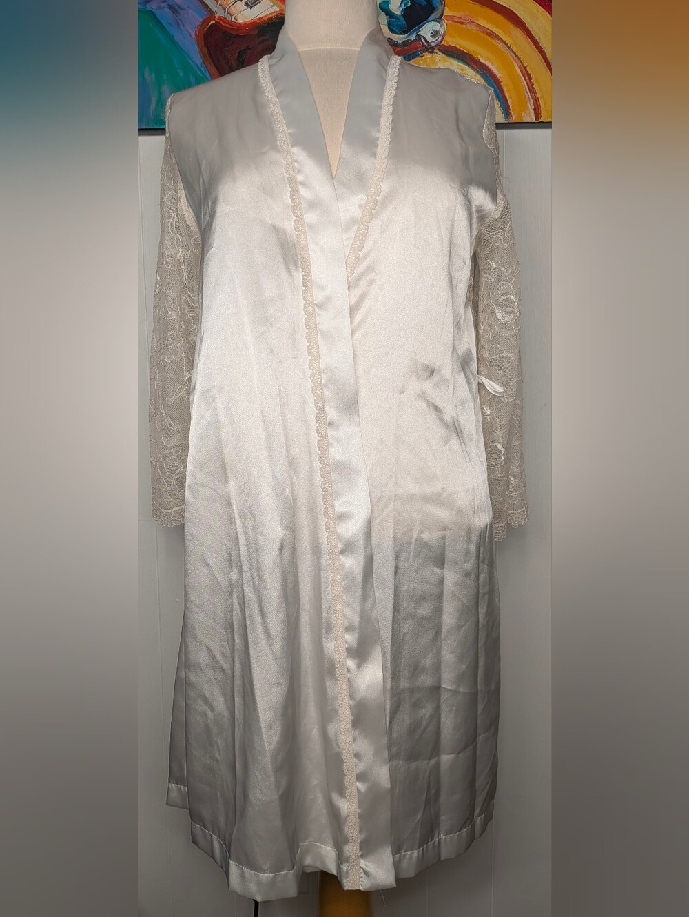 VTG Linea Donatella White Satin Lace Back & Sleeve Bridal Robe Size S/M No Sash